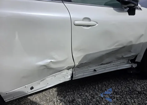 2021 Toyota Venza Le from USA, damaged, VIN JTEAAAAH2MJ046016